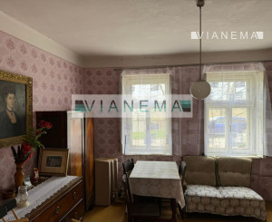 REZERVOVANE! Exkluzívne stavebný pozemok s domom Kajal