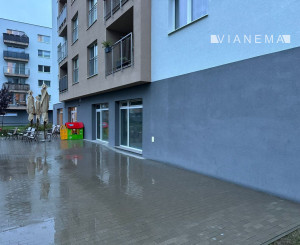 Exkluzívne na prenájom obchodný priestor, Rezidencia N.Bytča