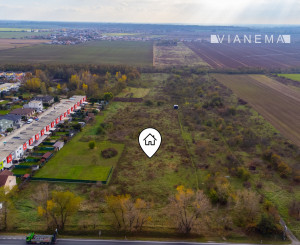 IBA U NÁS! Investičná príležitosť! Pozemok Senec