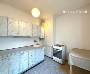 Na predaj svetlý 1-izbový byt Košice-Šaca