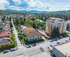 REZERVOVANÉ- IBA U NÁS! Predaj 2 izbový byt Púchov centrum len za 89999 €
