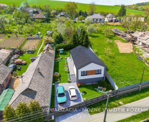 IBA U NÁS! Na predaj Pozemok, záhrada, všetky IS, Chorváty