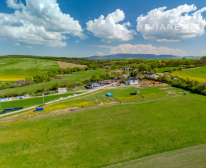 PREDANÉ! IBA U NÁS! Pozemok pre RD v obci Chrastné