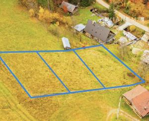 IBA U NÁS! Stavebný pozemok s výhľadom-SKI Čertov, Lazy p.M.