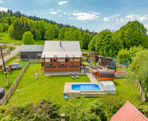 IBA U NÁS! Wellness chata so súpisným číslom na hranici SR/ČR