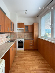 IBA U NÁS! 3 izbový byt, loggia, Juh,  Edelényska, Rožňava