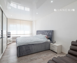 IBA U NÁS! Na predaj poschodový rodinný dom, Michalovce