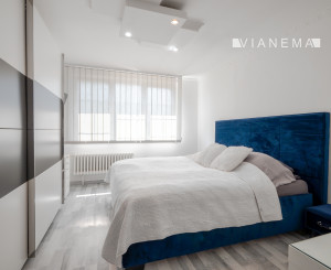 IBA U NÁS! Na predaj poschodový rodinný dom, Michalovce