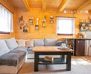 Rekreačná chata s nádherným výhľadom - Lednické Rovne,Púchov