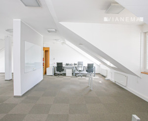 IBA U NÁS! Prenájom veľkometrážna kancelária, Žilina 93,5m2