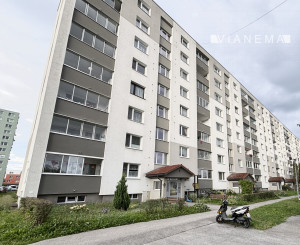 IBA U NÁS! ZNÍŽENÁ CENA! 3 izbový byt, loggia, Bardejov