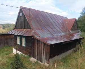 NA PREDAJ! Romantická drevenica s výhľadmi-Dlhá nad Kysucou