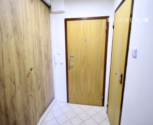 IBA U NÁS! Na prenájom 1-i. byt v lokalite Martin – Košúty 2