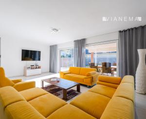 IBA U NÁS! Na predaj 5i veľkorysý dom, Zamarovce, okres TN