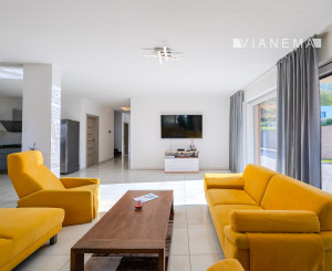 IBA U NÁS! Na predaj 5i veľkorysý dom, Zamarovce, okres TN