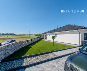 IBA U NÁS! Na predaj 4i dom-novostavba, 513m2, Lužianky