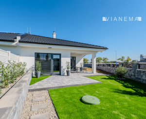 IBA U NÁS! Na predaj 4i dom-novostavba, 513m2, Lužianky