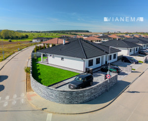 IBA U NÁS! Na predaj 4i dom-novostavba, 513m2, Lužianky