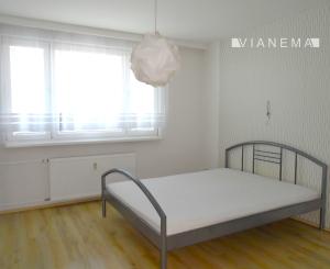 NA PREDAJ 3 - izbový byt Žilina - Hliny VIII