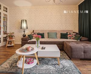 IBA U NÁS! Na predaj štýlový a zariadený 3i byt v Trnave