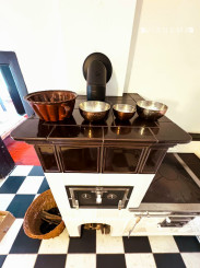 IBA U NÁS: Vidiecky dom so saunou a 3 spálňami – Cerová