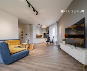 IBA U NÁS! Na predaj 3i nádherný byt v centre Čadce, 204m2