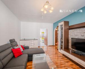 IBA U NÁS!Na predaj 3i byt po rekonšt, 67m2, Nové Mesto/V