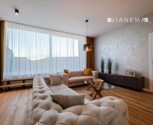 IBA U NÁS!Na predaj 3i dizajnový byt v centre Čadce, 166.5m2