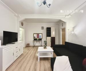 IBA U NÁS! Na prenájom 2,5 izbový byt, balkón, Račianska-BA