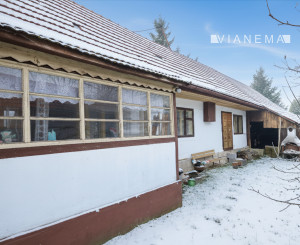 IBA U NÁS: Na predaj staršia drevenica – rodinný dom Mošovce