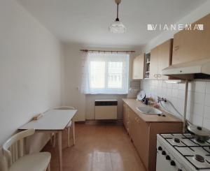 NA PRENÁJOM!  2i byt (57m2) s možnosťou odkúpenia, Varín, ZA