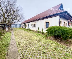 IBA U NÁS! Rodinný dom, 4 izby, 2 garáže, záhrada - Koláre