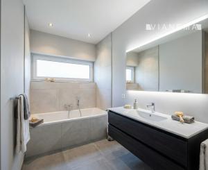 PRIPRAVUJEME! Na predaj 4i dom - novostavbu, Dvorec, 562m2