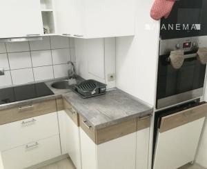 IBA U NÁS! Na prenájom 1,5i byt po rekonšt.38m2, PB - Hliny