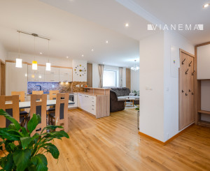 NA PREDAJ 5 izbový RD, Chocholná Velčice