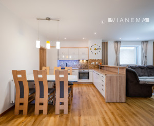 NA PREDAJ 5 izbový RD, Chocholná Velčice