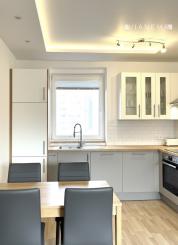 NA PREDAJ!Slnečný 3izbový byt v Ružinove, po rekonš.74m2, BA