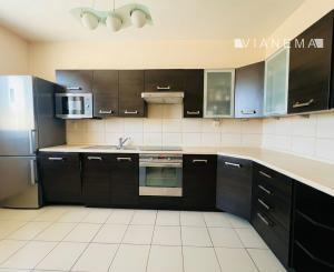 NA PREDAJ! 3i byt, Bratislava, Ružinov, Bajzova Ulica