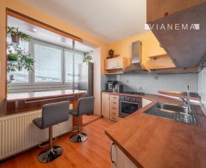 IBA U NÁS! Na predaj 3i byt v KE - Levočská, Nad Jazerom