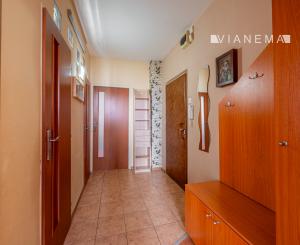 IBA U NÁS! Na predaj 3i byt v KE - Levočská, Nad Jazerom