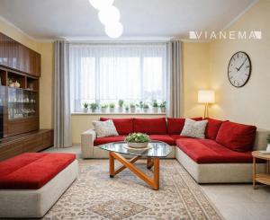 IBA U NÁS! Na predaj 4i byt v TN, Hodžova ul. Sihoť1, 99m2