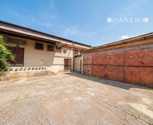 NA PREDAJ! Budova v Trebišove pripravená na rekonštrukciu