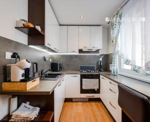 IBA U NÁS! Na predaj 2i byt kompletná rekonštrukcia Kežmarok