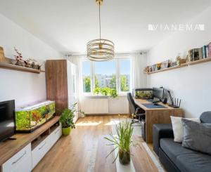 IBA U NÁS! na predaj krásny 2-izbový byt po rekonštrukcii