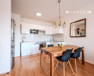 IBA U NÁS! 2i byt s balkónom a parkovaním v projekte CUBICON