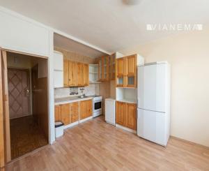 IBA U NÁS! Väčší 1i byt v Tvrdošíne – Sídlisko Medvedzie!