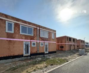 PREDAJ Nové moderné dvojdomy, komfort a súkromie pre rodinu