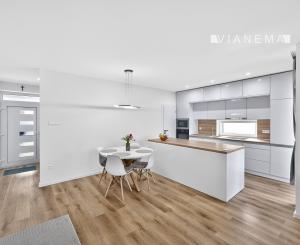 IBA U NÁS!Na predaj 3i novostavba v Pod.Biskupice, 534m2, BA