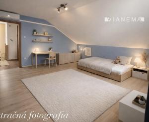 IBA U NÁS! NA PREDAJ Veľký rodinný dom v Ružinove - Mokrý Záhon