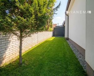 IBA U NÁS! ponúkame kvalitný dom pripravený na váš interiér